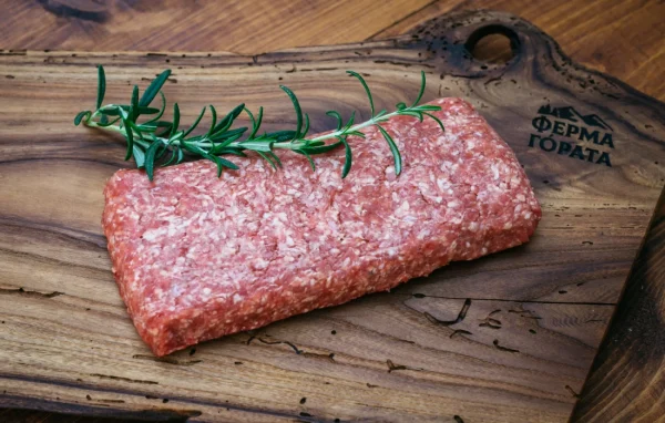 Мляно говеждо месо Black Angus – без подправки